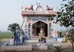 temple hindou bord de route