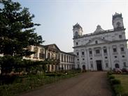 old Goa église San Cajatan