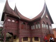 maison Minangkabau Kota Gadang